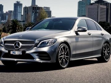 2017 Mercedes-Benz E-Class Coupe review